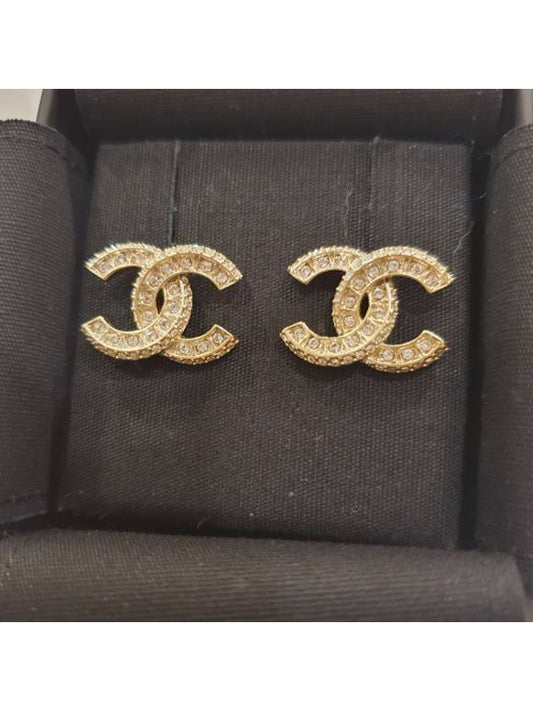 CC Logo Earrings Metal Diamante Gold Crystal Women A86504 - CHANEL - BALAAN 1