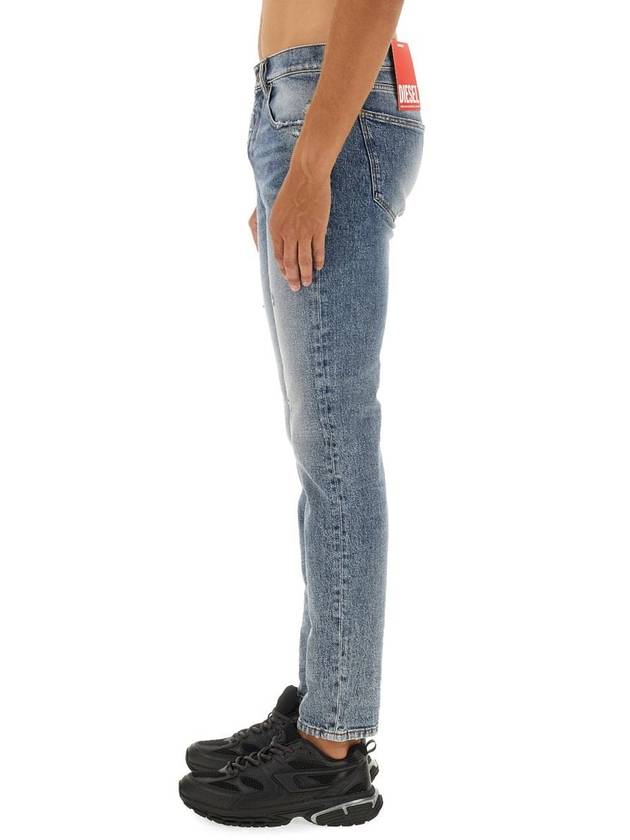 2019 D Strukt Slim Fit Jeans Medium Blue - DIESEL - BALAAN 5