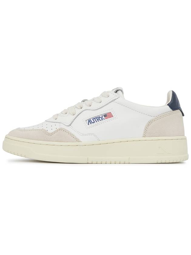 Medalist Navy Tab Low Top Sneakers White Blue - AUTRY - BALAAN 5