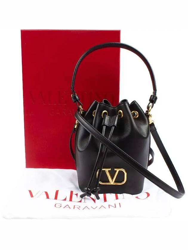 V Logo Signature Bucket Bag Black - VALENTINO - BALAAN 10