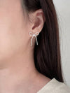 Bow Bow Earrings Silver - ELYONA - BALAAN 3