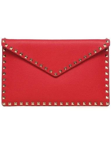 Rockstud Envelope Clutch Bag Red - VALENTINO - BALAAN 1