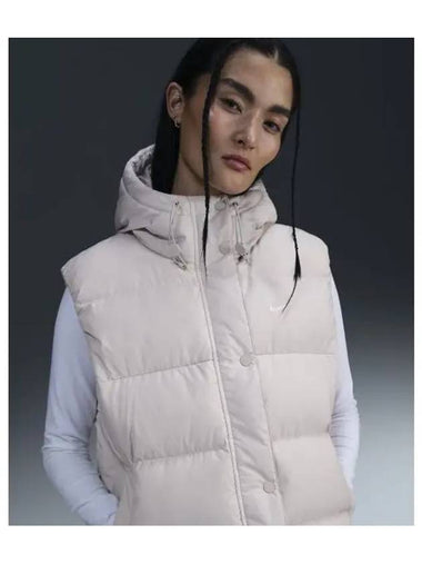 Sportswear Metro Padding Therma Fit Loose Down Hooded Vest W Light Orewood Brown White FZ5933 104 - NIKE - BALAAN 1