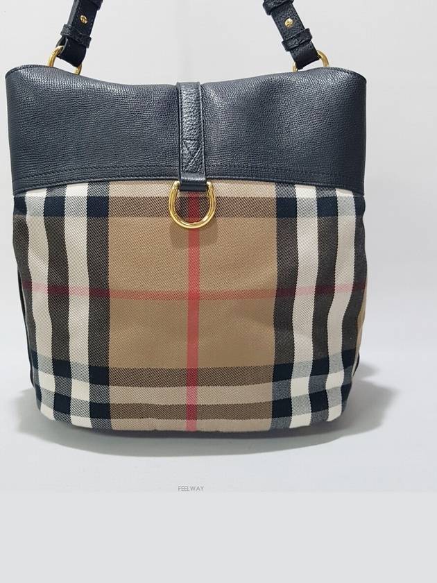 House check buckle hobo shoulder bag - BURBERRY - BALAAN 4