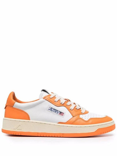 Men's Medalist Low Leather Sneakers Orange - AUTRY - BALAAN 2