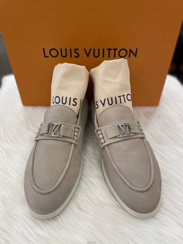 Daol Sangin Store Estate Loafers Gray Size 6 Condition A - LOUIS VUITTON - BALAAN 1