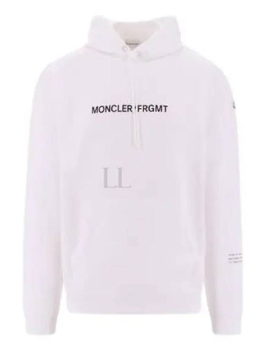 104078 Print Logo Hoodie 8G00003 M2372 001 - MONCLER - BALAAN 1