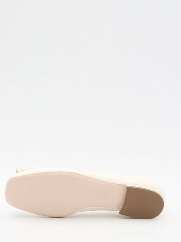 Très Vivier Crystal Buckle Flat Off White - ROGER VIVIER - BALAAN 5