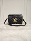 Women s Quilted Twist MM M59029 Condition - LOUIS VUITTON - BALAAN 3