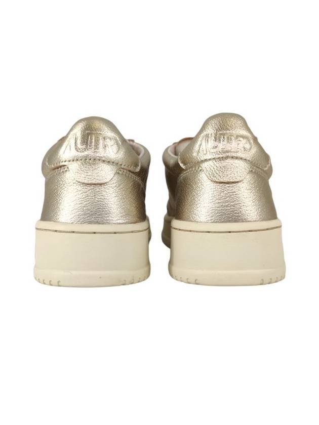 Medalist Wrinkle Low-Top Sneakers Silver - AUTRY - BALAAN 6