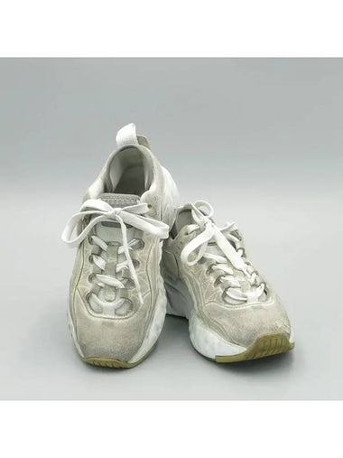 Acne White Color Leather Dirty Vintage Detail Manhattan Women s Sneakers - ACNE STUDIOS - BALAAN 1