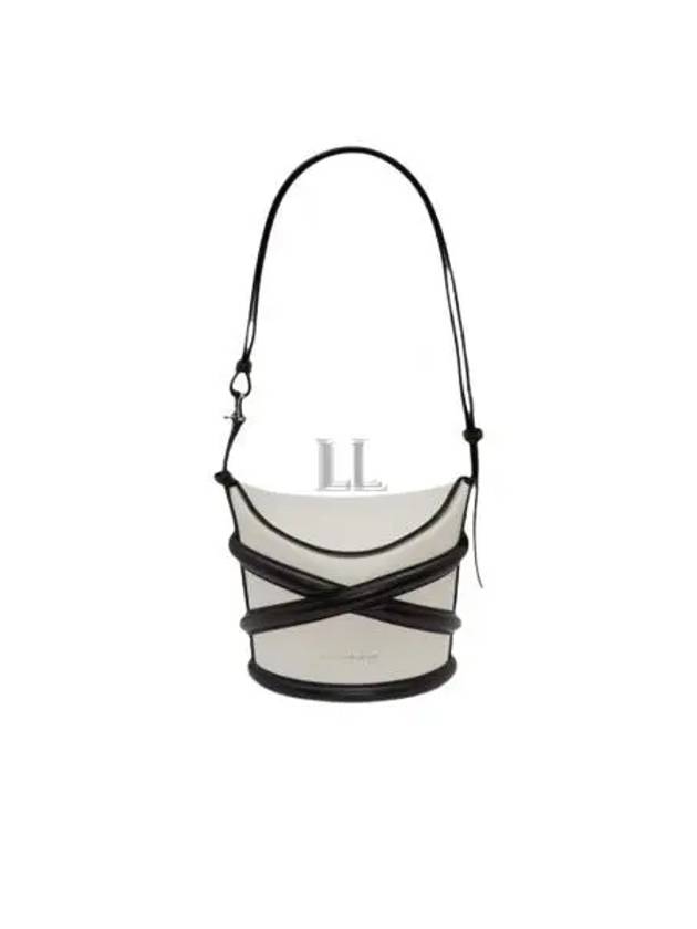 The Curve Two-Tone Bucket Bag White Black - ALEXANDER MCQUEEN - BALAAN 2