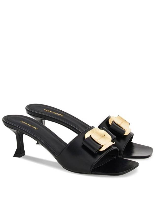 Ferragamo Sandals Black - SALVATORE FERRAGAMO - BALAAN 2