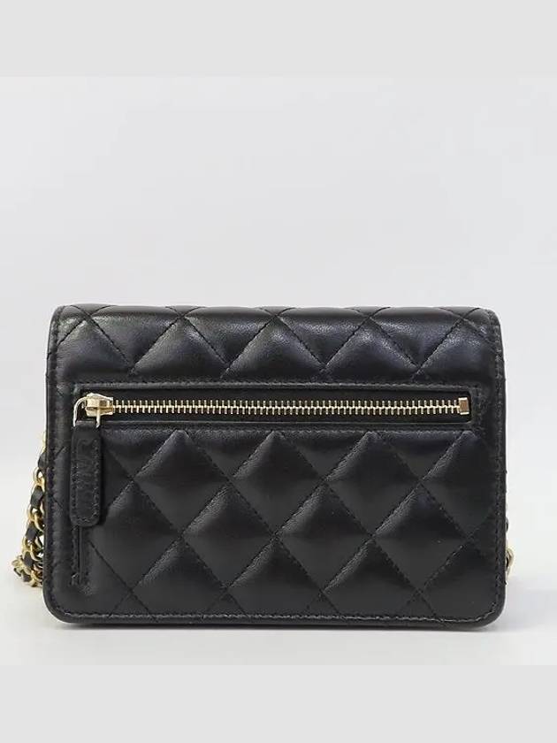 AP1820 Crossbody Bag - CHANEL - BALAAN 4