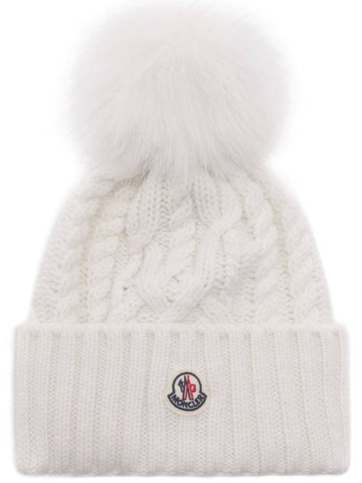 Women s Logo Patch Pom Wool Cashmere Beanie 3B00029 M4506 002 24F - MONCLER - BALAAN 2