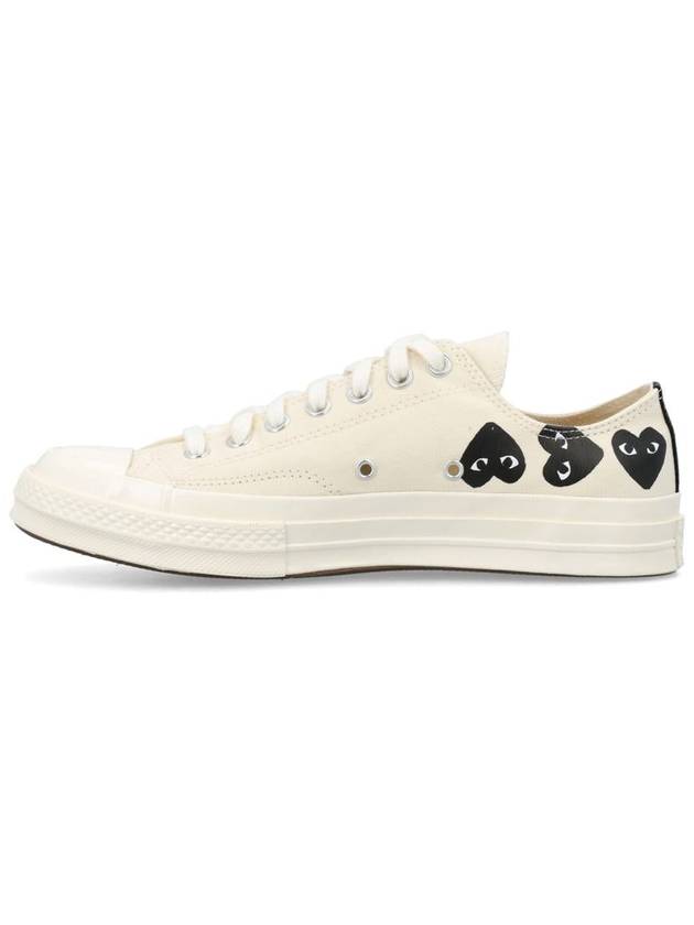 Comme Des Garçons Play X Converse Multi Heart Low Top - COMME DES GARCONS PLAY - BALAAN 3