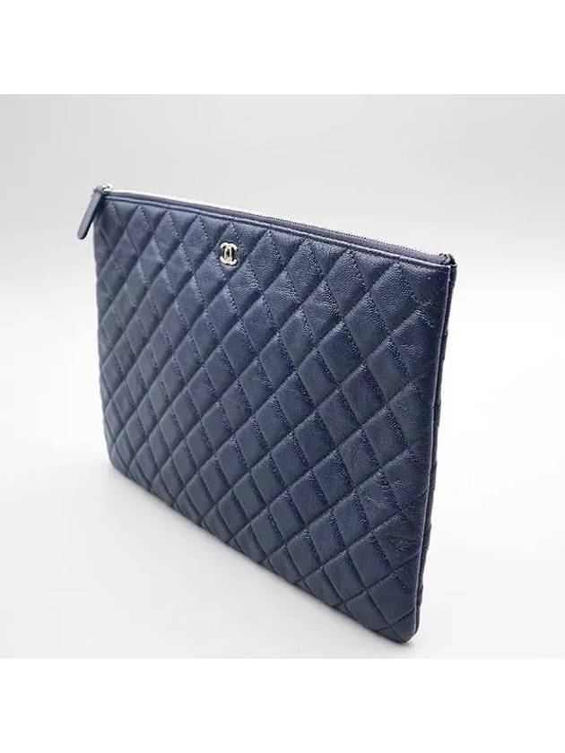 A82552 Navy Caviar Classic Large CC Silver Logo Clutch - CHANEL - BALAAN 3