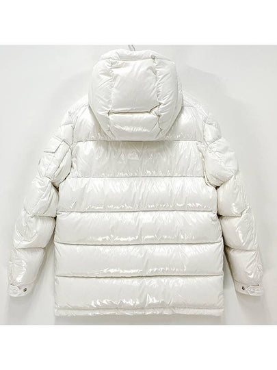 Men s Logo Patch CHIABLESE Down Padded Jacket White 1A00162 5963V 031 - MONCLER - BALAAN 2