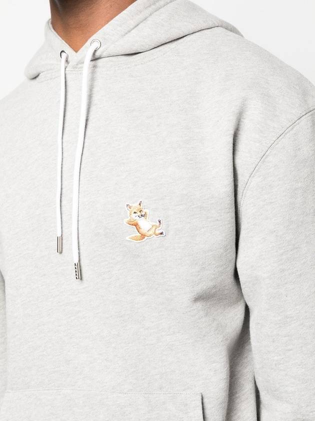 Chillax Fox Patch Classic Hoodie Grey Melange - MAISON KITSUNE - BALAAN 5