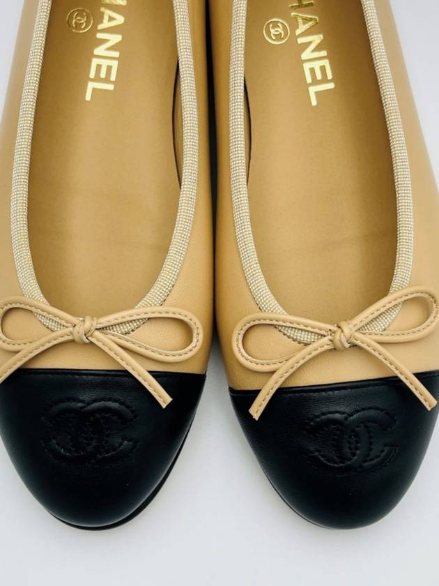 Classic ballerina flat shoes black beige two tone G02819 - CHANEL - BALAAN 5