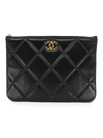 CH 19 Lambskin Black Medium Clutch Gold Plated AP0951 CH31CL003 - CHANEL - BALAAN 1