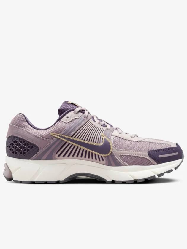 Zoom Vomero 5 Low Top Sneakers Platinum Violet - NIKE - BALAAN 4