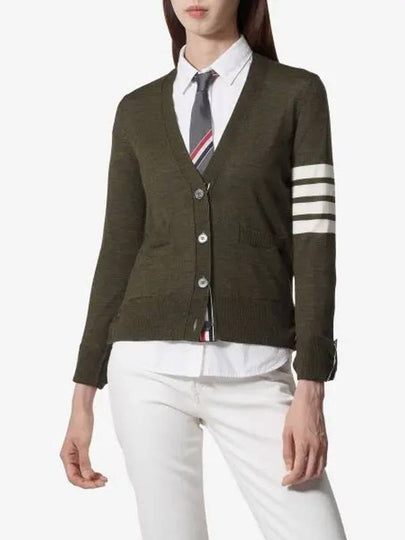 Sustainable Fine Merino Wool 4-Bar Relaxed Fit V-Neck Cardigan Dark Green - THOM BROWNE - BALAAN 2