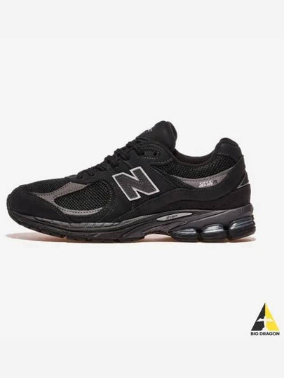 2002R Low Top Sneakers Black - NEW BALANCE - BALAAN 2