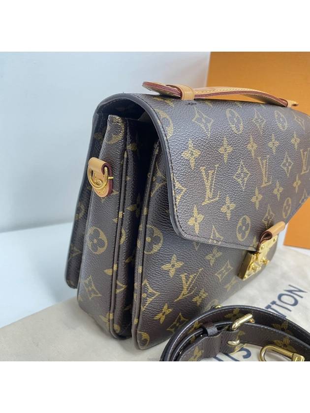 Pochette Metis Monogram Cross Bag - LOUIS VUITTON - BALAAN 3