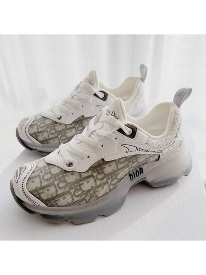 Vibe Oblique Transparent Rubber Low Top Sneaker Grey - DIOR - BALAAN 2