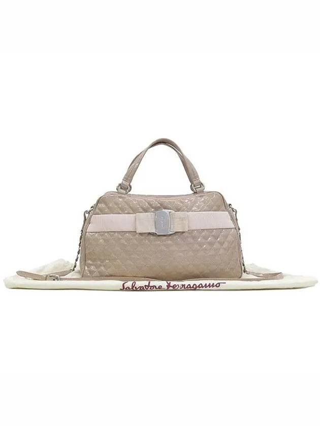 Ferragamo 21 D859 Silver Logo Decorated Pink Patent Tote Bag Shoulder Strap - SALVATORE FERRAGAMO - BALAAN 1