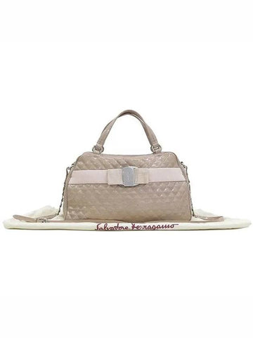 Ferragamo 21 D859 Silver Logo Decorated Pink Patent Tote Bag Shoulder Strap - SALVATORE FERRAGAMO - BALAAN 1