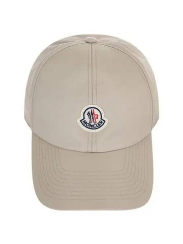 3B00001 0U282 20E Women s Logo Satin Beige Ball Cap 1126813 - MONCLER - BALAAN 1