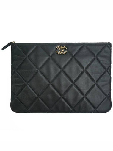 19 Chain Quilted Large Lambskin Clutch Bag Black - CHANEL - BALAAN 1