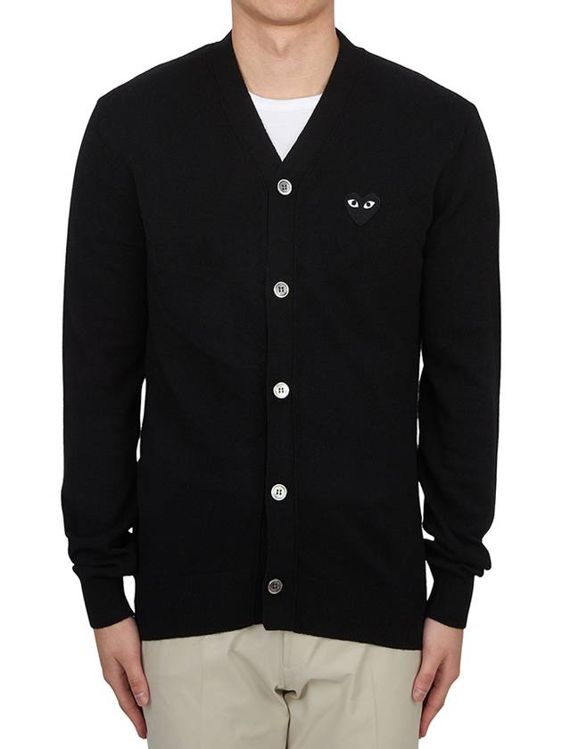 Black Heart Wappen V-Neck Wool Cardigan Black - COMME DES GARCONS PLAY - BALAAN 2