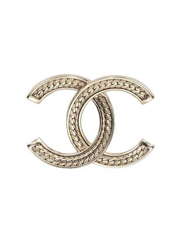 Brooch CC Logo Pin Gold - CHANEL - BALAAN 1