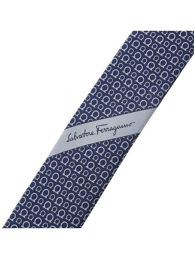 Ferragamo Men's Gancini Print Silk Tie 35 8494 CR 4 IVORY 0714295 - SALVATORE FERRAGAMO - BALAAN 8