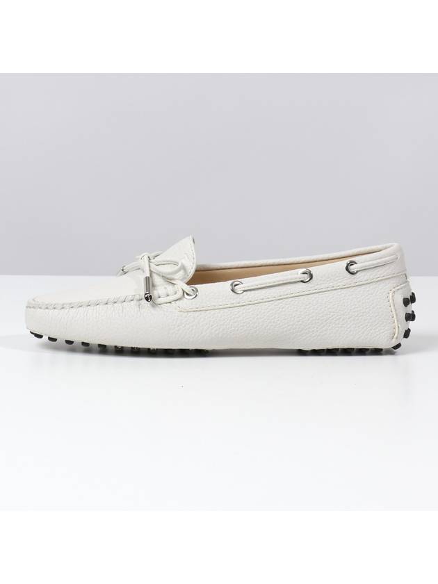 Women's Gommino Driving Shoes White - TOD'S - BALAAN 2