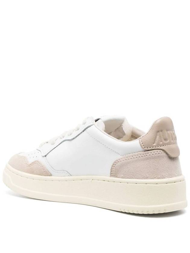 'Medalist Low' Beige Sneakers With Suede Inserts And Contrasting Heel Tab In Leather Man - AUTRY - BALAAN 3