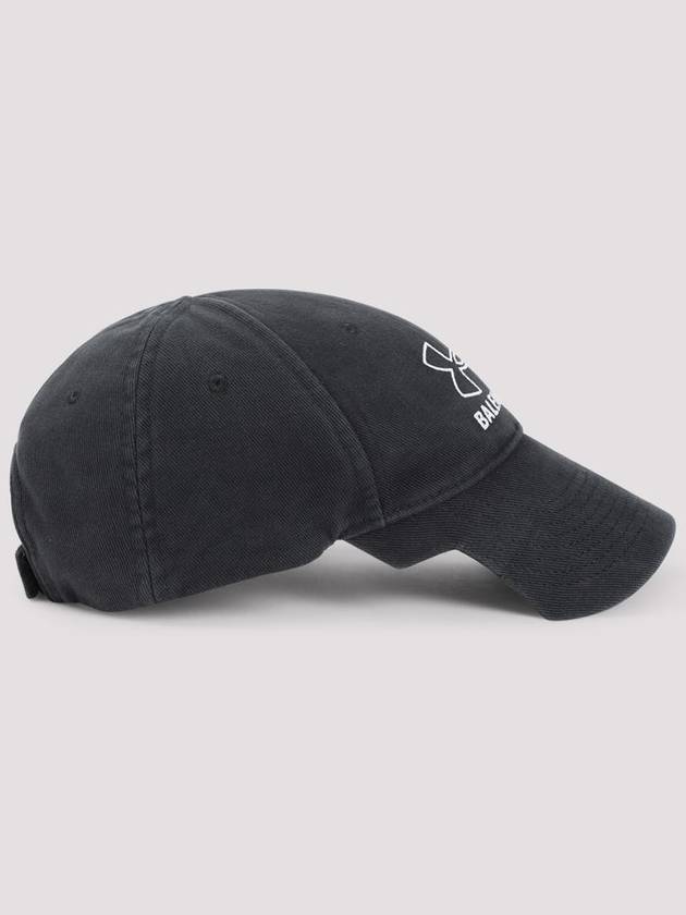 BALENCIAGA UNDER AMOUR CAP - BALENCIAGA - BALAAN 3