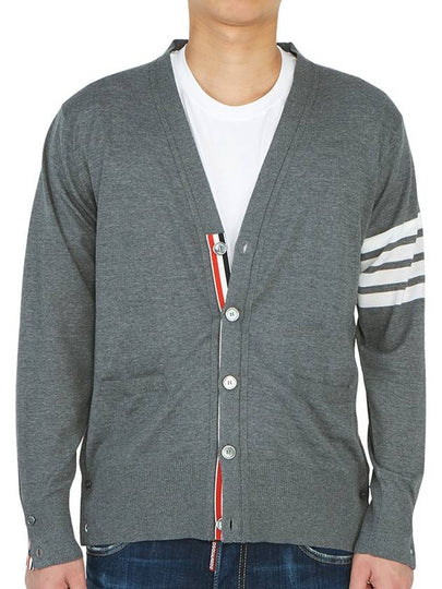 Men's Classic V-neck Merino Wool Cardigan Medium Grey - THOM BROWNE - BALAAN 2