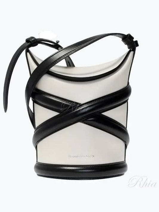 The Curve Two-Tone Bucket Bag White Black - ALEXANDER MCQUEEN - BALAAN 2