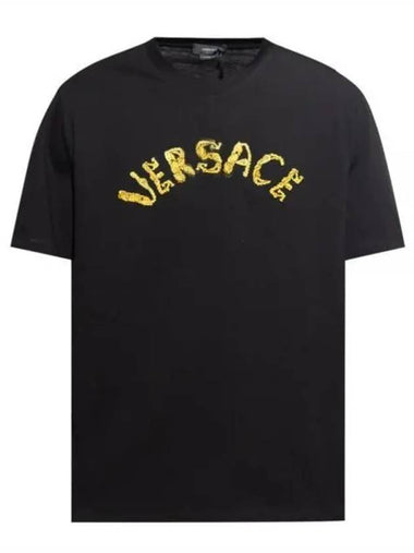 Seashell Baroque Embroidered Logo Crewneck Short Sleeve T-Shirt Black - VERSACE - BALAAN 1