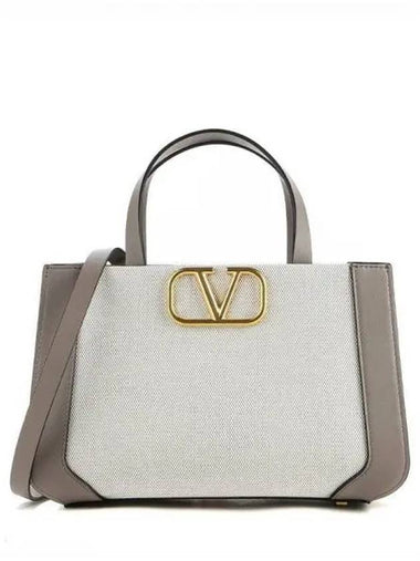 Women s logo signature shoulder bag 270701 - VALENTINO - BALAAN 1