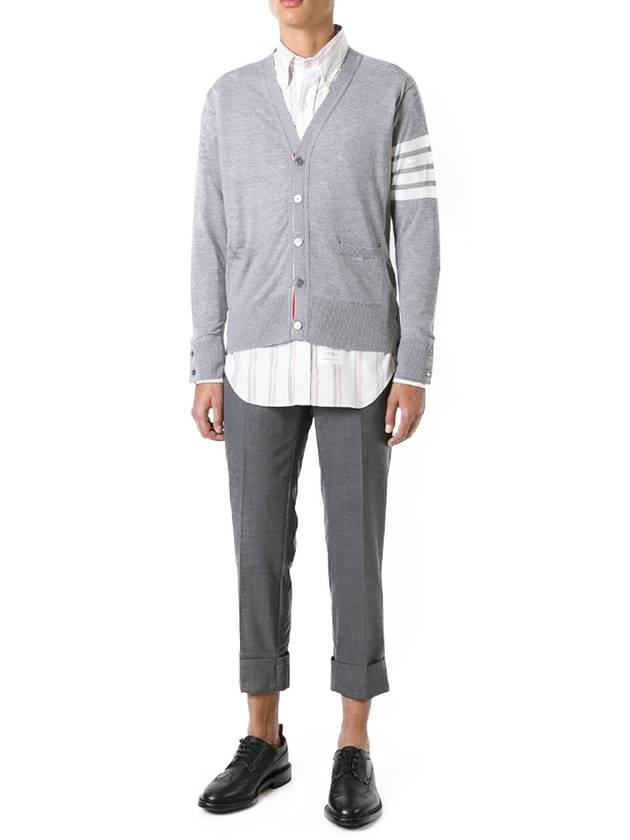 Men's Sustainable Classic Diagonal Wool Cardigan Pale Grey - THOM BROWNE - BALAAN 5