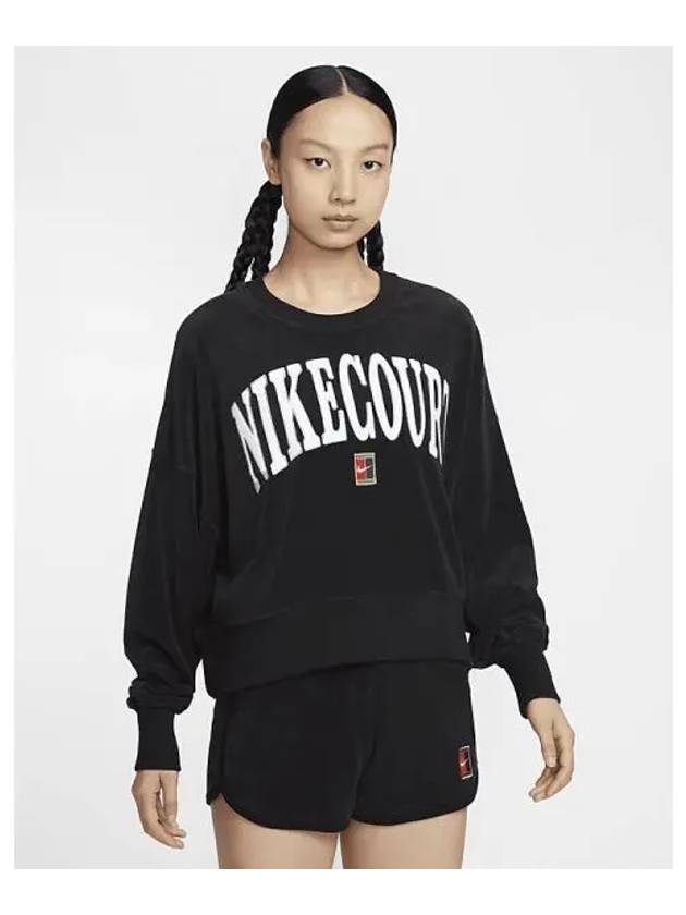 Court Heritage Women s Oversized Crew Neck Graphic Tennis Sweatshirt Black Flat Pewter White FQ2243 010 700016 - NIKE - BALAAN 1