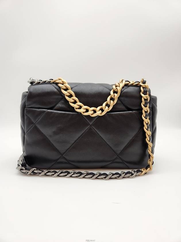 Daol Beomeo Branch 19 Bag Small Black AS1160 Condition S - CHANEL - BALAAN 2