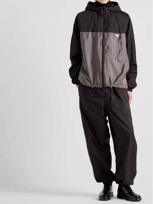 Men s Re Nylon Hooded Jacket SGC601 BOO 1WQ9 F0N5A - PRADA - BALAAN 2