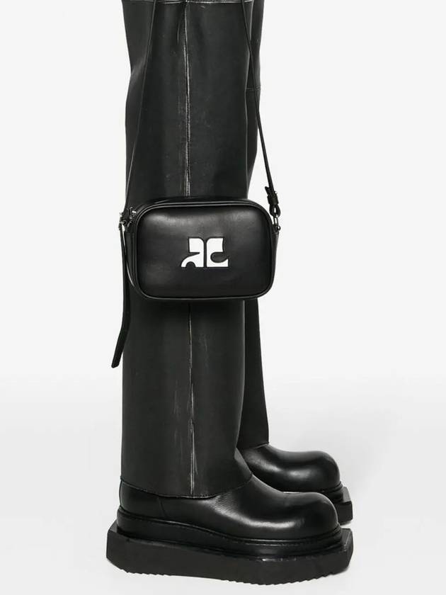 Reedition Camera Leather Cross Bag Black - COURREGES - BALAAN 7