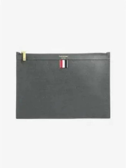 Pebble Grain Three Stripes Zipper Small Clutch Bag Dark Grey - THOM BROWNE - BALAAN 2